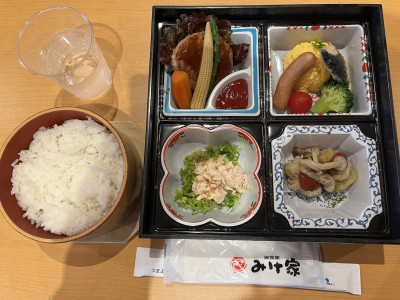 昼食